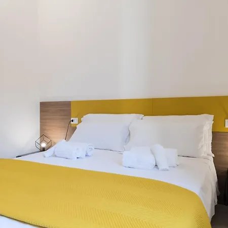 Capo Di Lucca - In The Historical Center With Terrace Apartment *